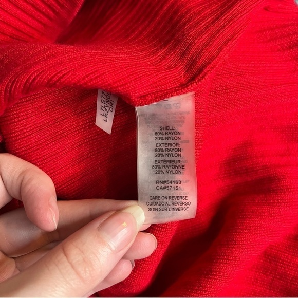 Karl Lagerfeld Red Bell Sleeve Sweater Size Medium Wool Blend Valentines Day - Picture 6 of 6